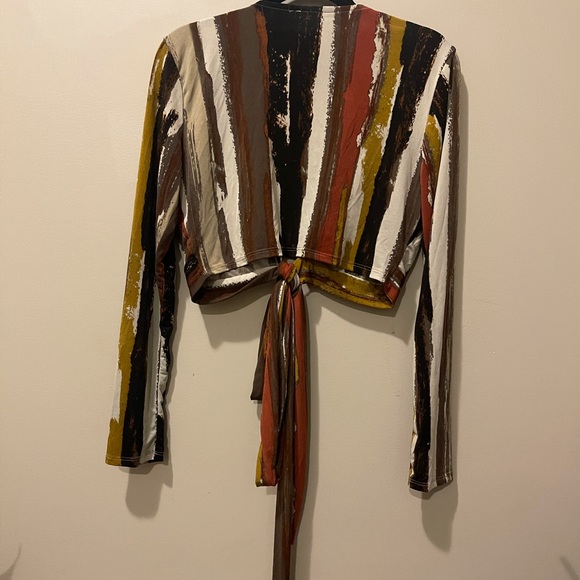 Tie Up Top - Picture 2 of 2